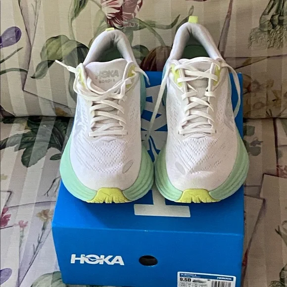 Hoka W Bondi 8 White & Lime Sneakers Women’s 9.5 - Picture 12 of 13